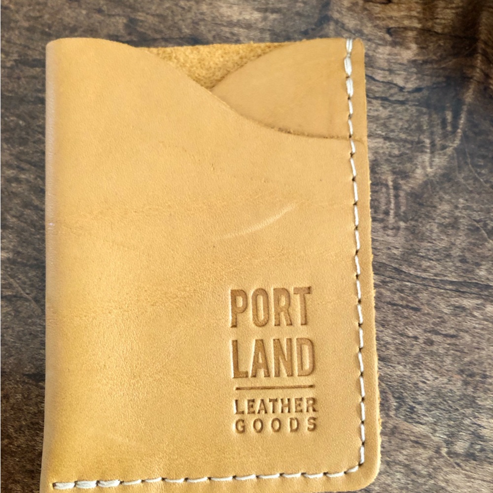 NEW! 🦄 Portman Leather Minimalist Wallet in Sunflower.